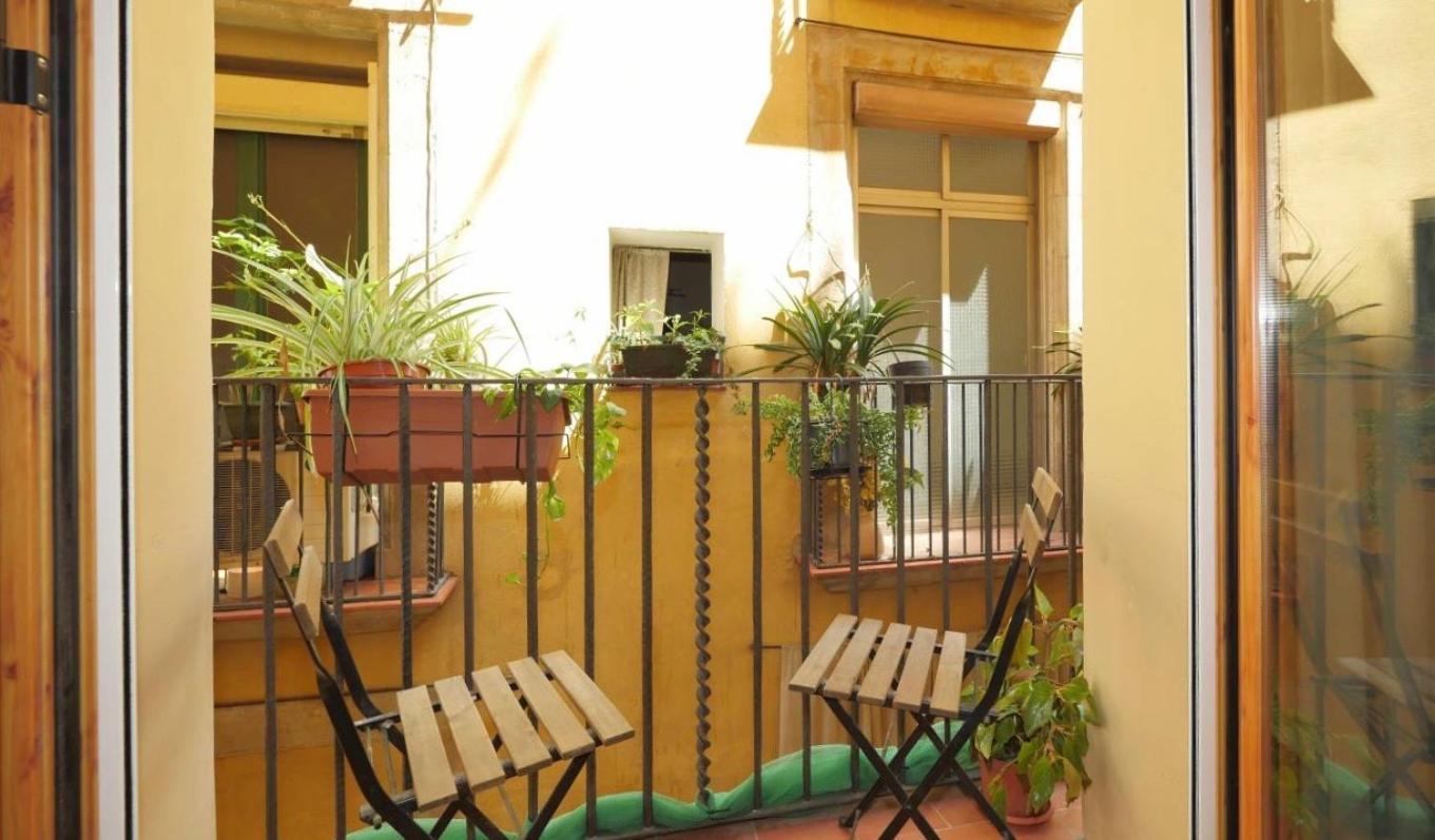 Oasis Apartments & Studios Old Town Center Barcelona Eksteriør bilde